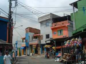 5_Ruy Ohtake, interventi di stabilizzazione nella favela di Heliopolis, San Paolo, Brasile (fotografie Andrea Vercellotti)